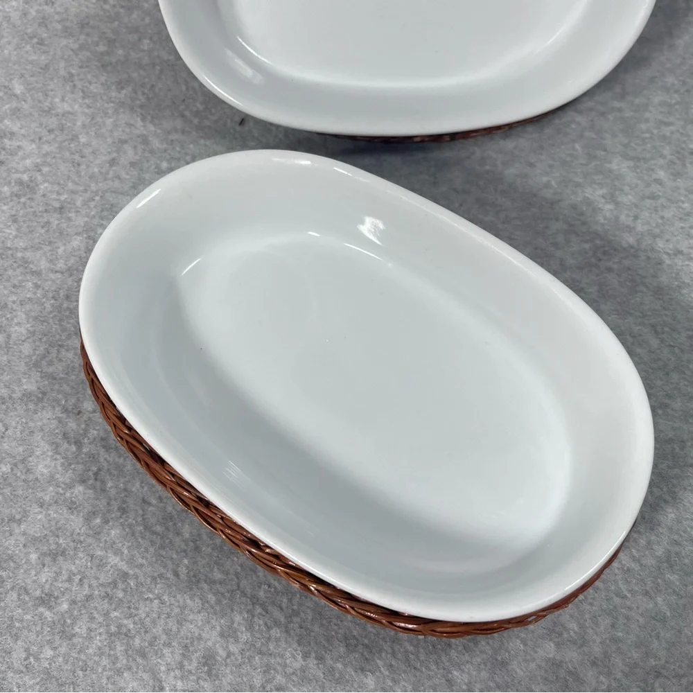 White Pair Ceramic Plate Dish with‎ Wicker Ovenware Single Serve 8”x5”